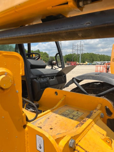 2021 JCB 512-56