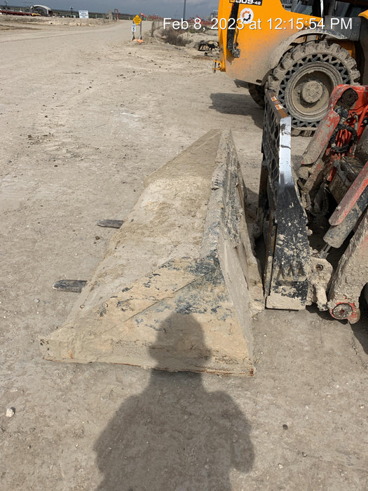 2022 PALADIN 48" Pallet Forks - Paladin