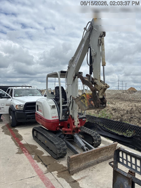 2024 TAKEUCHI TB235-2R