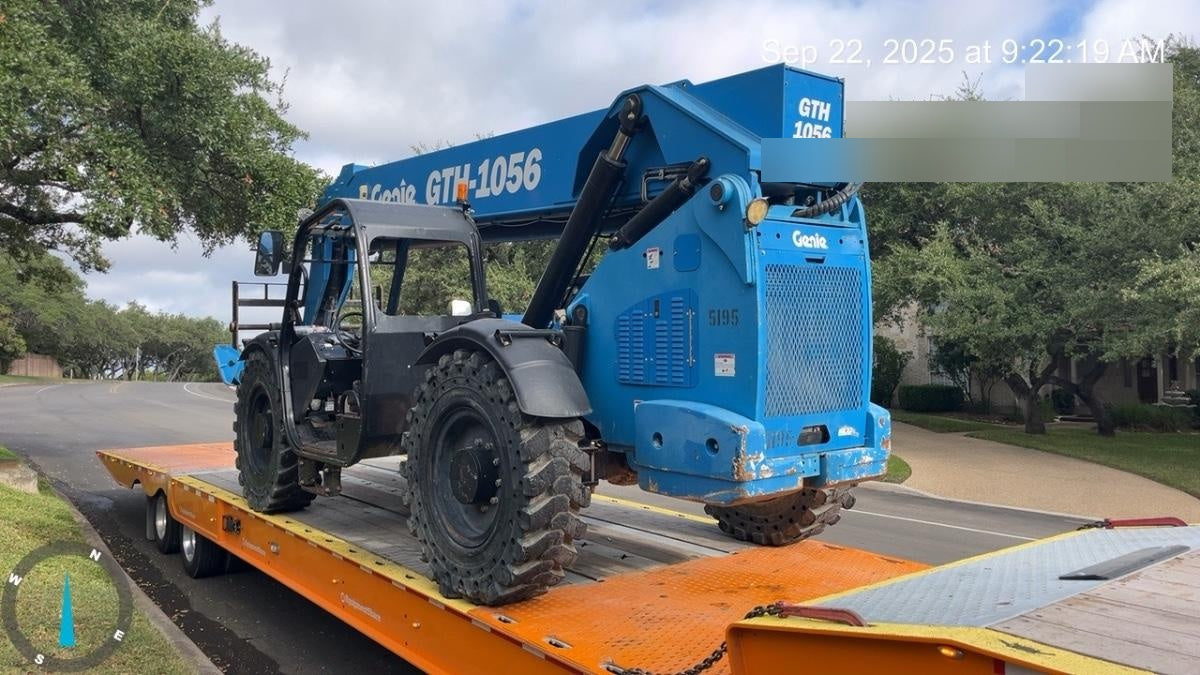 2017 Genie GTH-1056 Genie GTH1056, Solid Tires, 60" carriage, Open ROPS