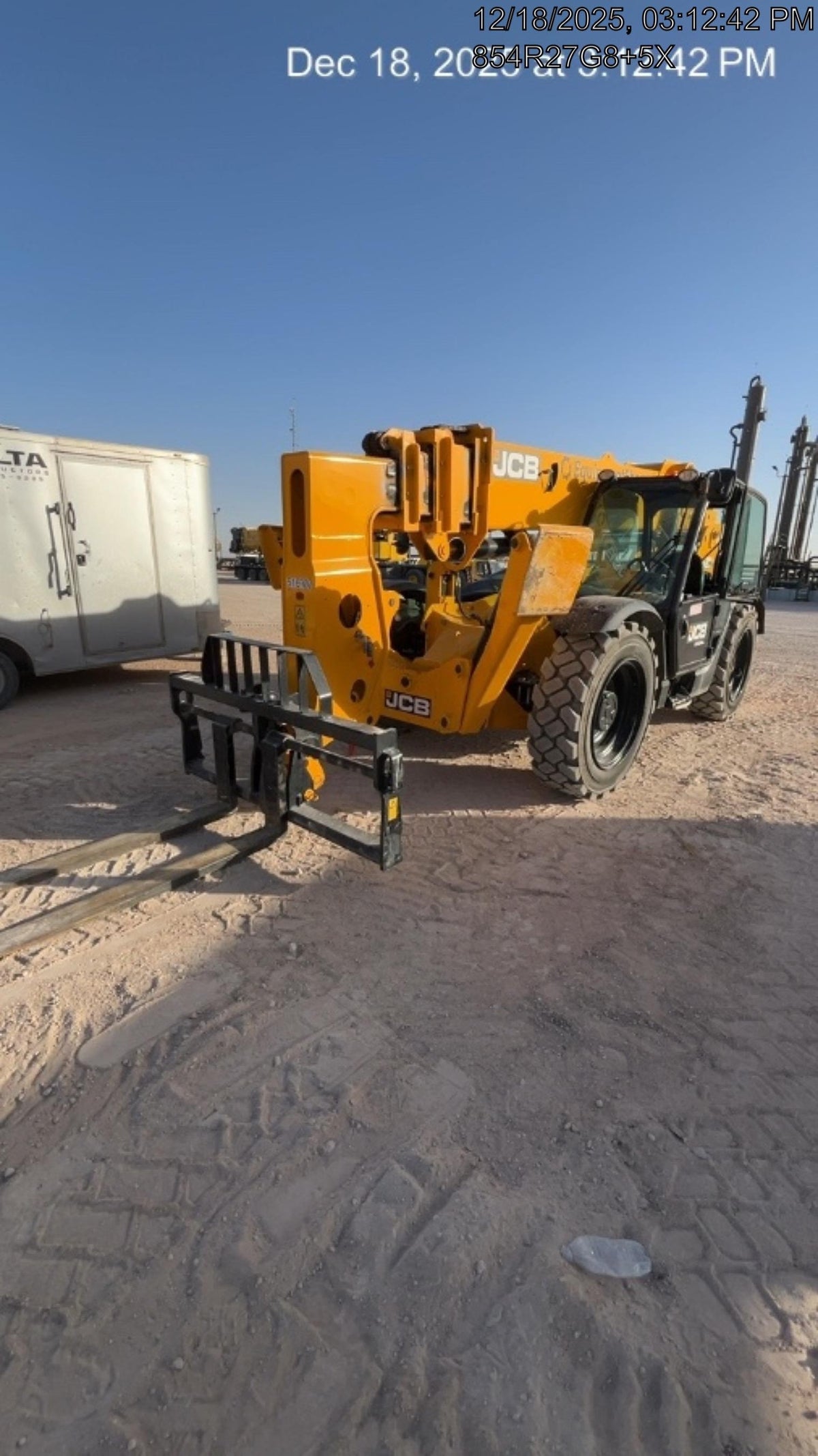 2025 JCB 512-56