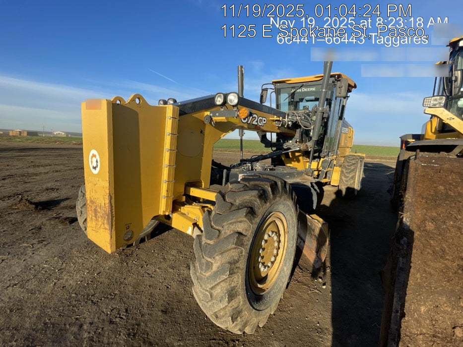 2019 JOHN DEERE 672G