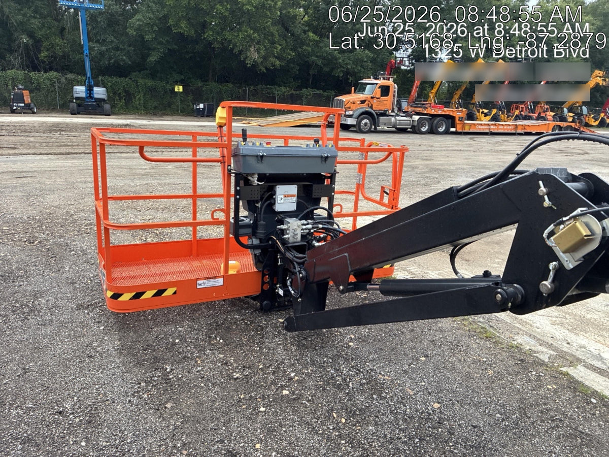 2025 JLG 660SJ