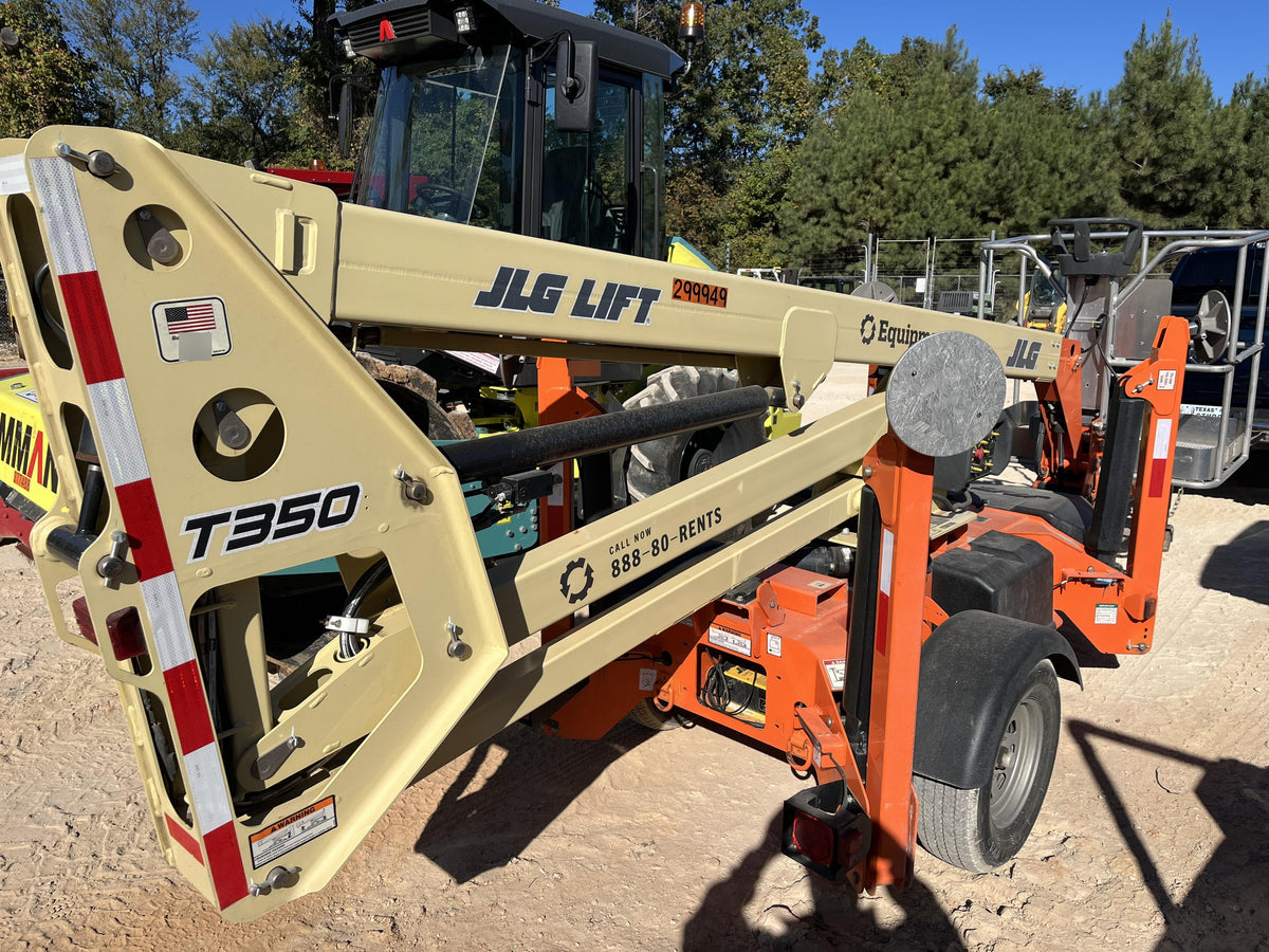 2023 JLG T350