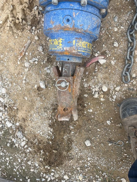 2023 AUGER TORQUE 3300-30