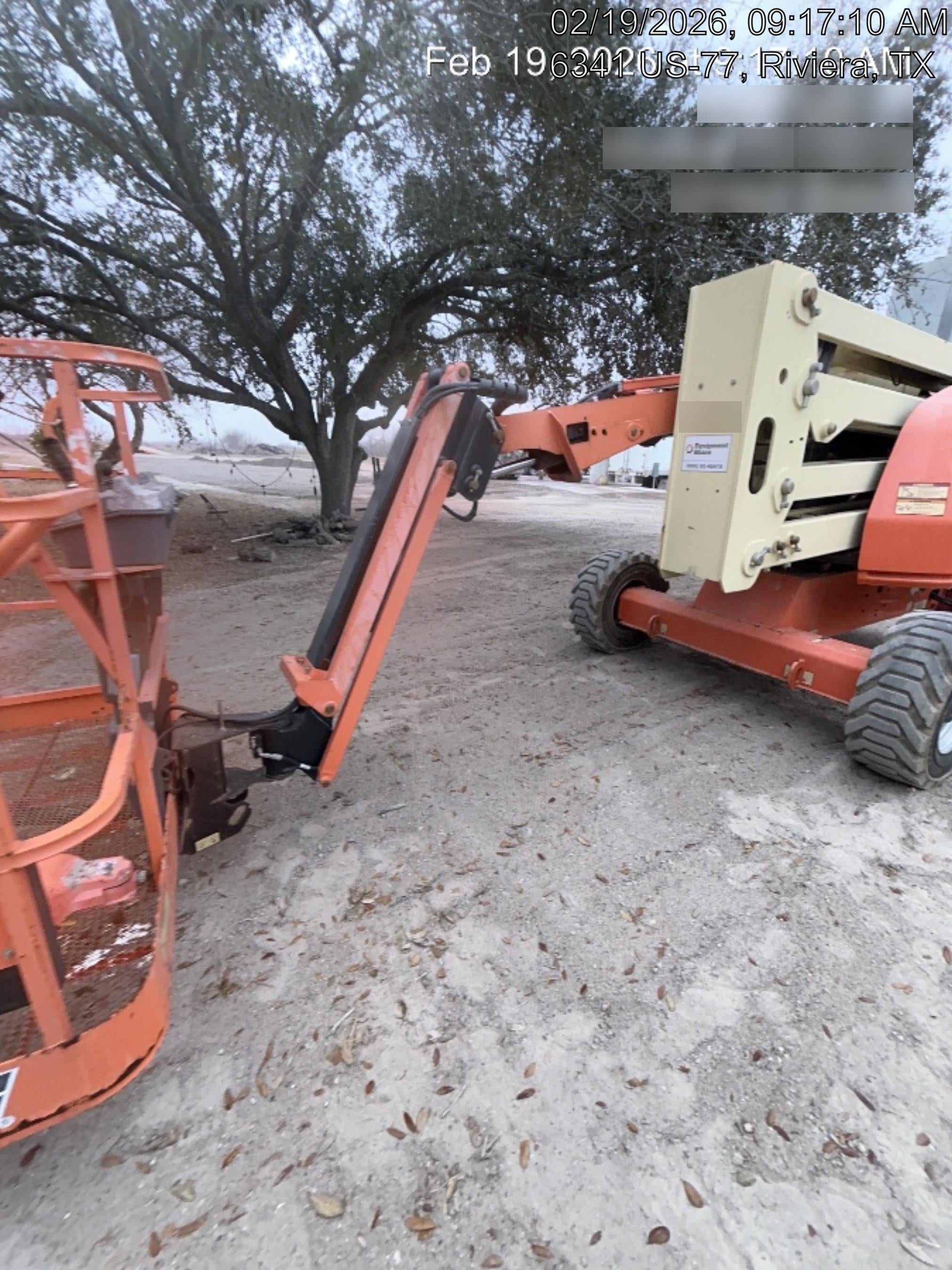 2019 JLG 450AJ