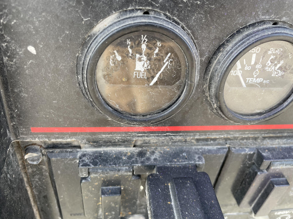 2021 Lincoln Electric Vantage 322 Vantage 322 Ready Pak 3 w/ Decals, ORANGE (includes trailer, cable rack, fender light kit) NO Telematics