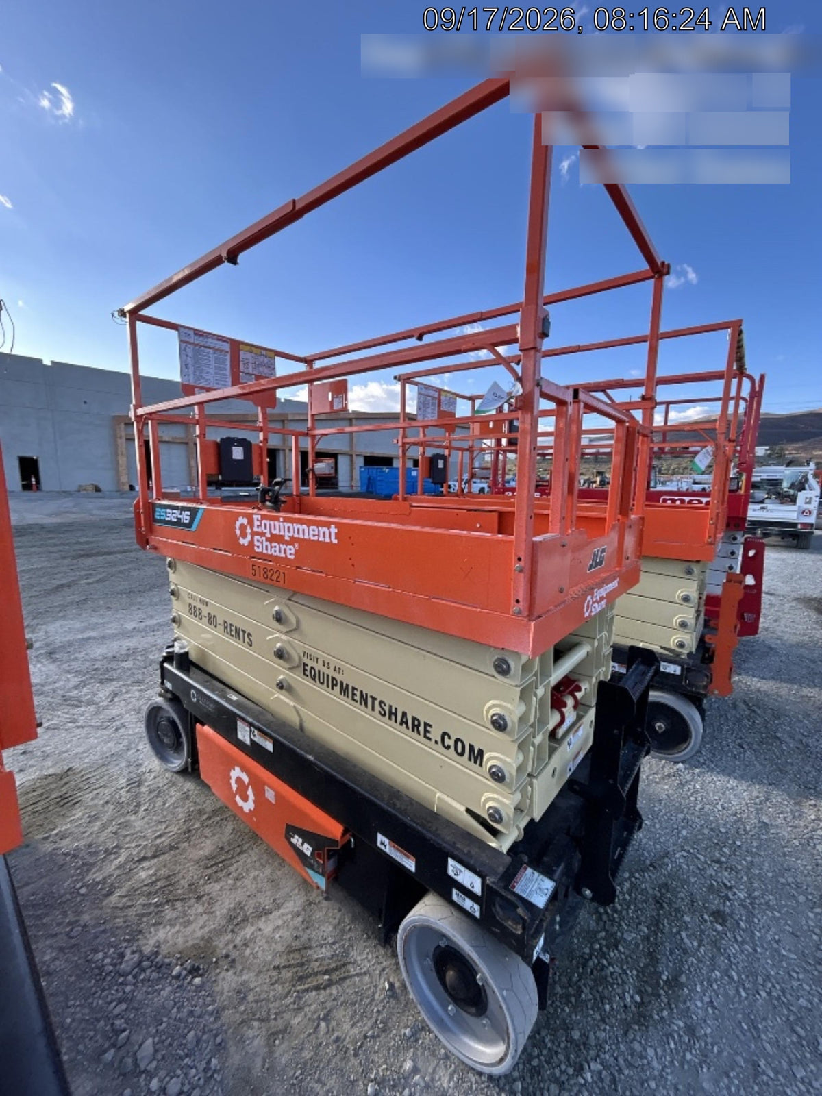 2025 JLG ES3246