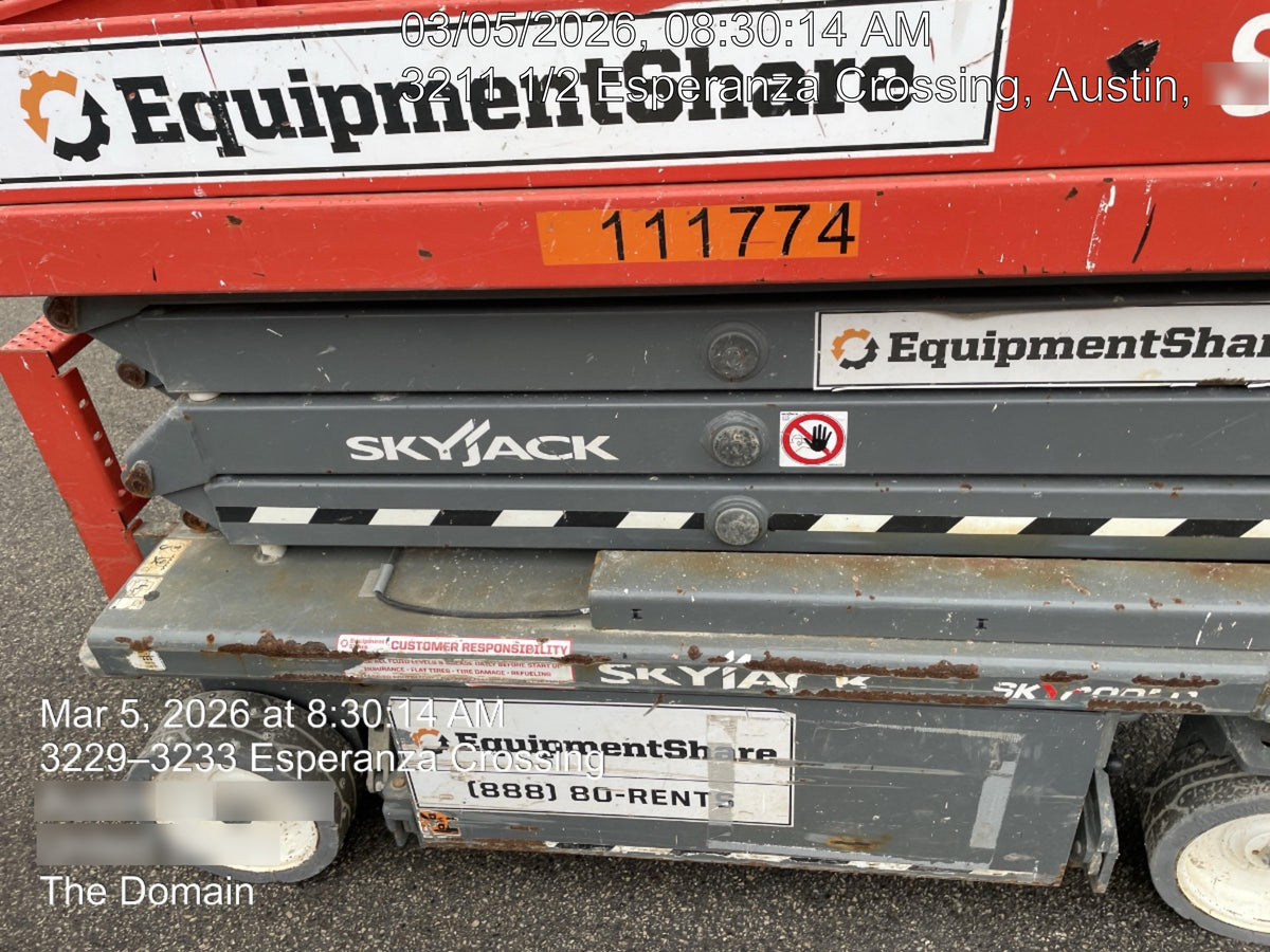 2020 Skyjack SJIII-3219 Solid NM Tires, Half height spring hinged entry gate, Dual Beacons, 800W Inverter