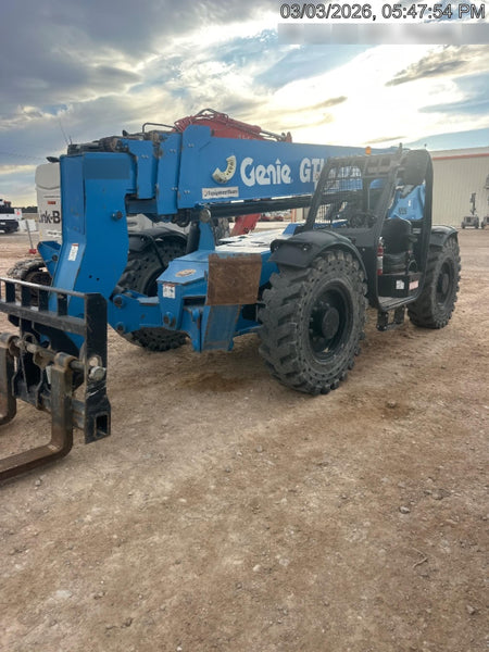 2018 Genie GTH-1056 Genie GTH-1056 w/ROPS, Work Lights, Solid Tires, RH Cab Mesh, Beacon, 60" Carriage and Forks