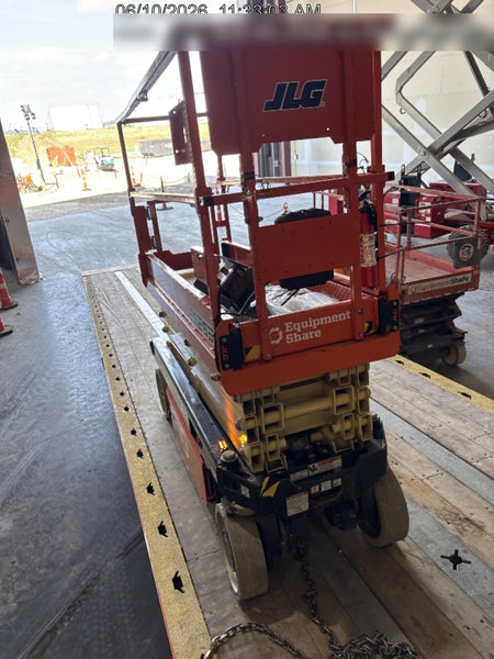 2022 JLG ES2632