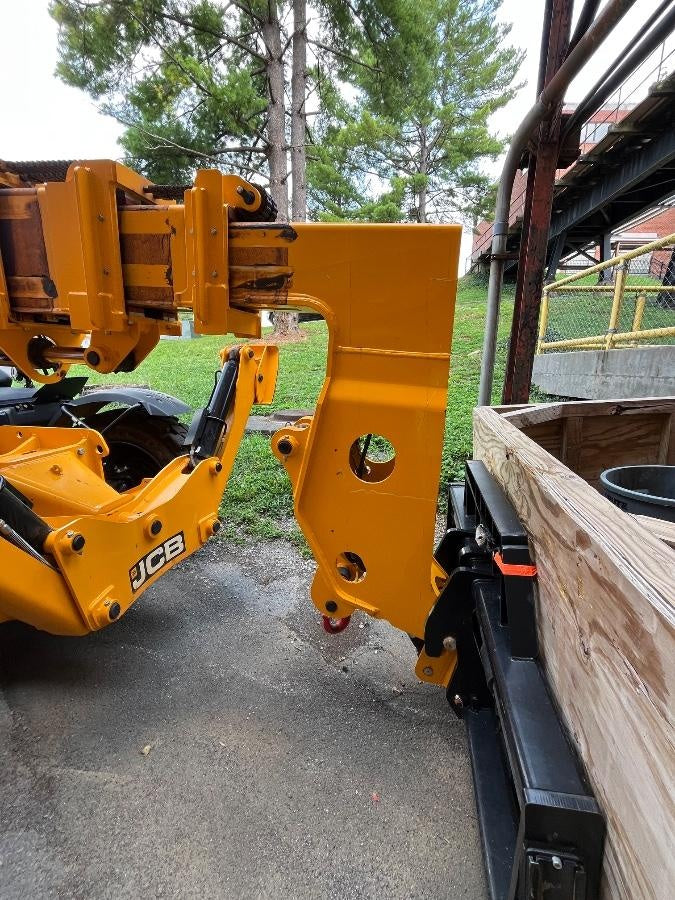 2025 JCB 510-56