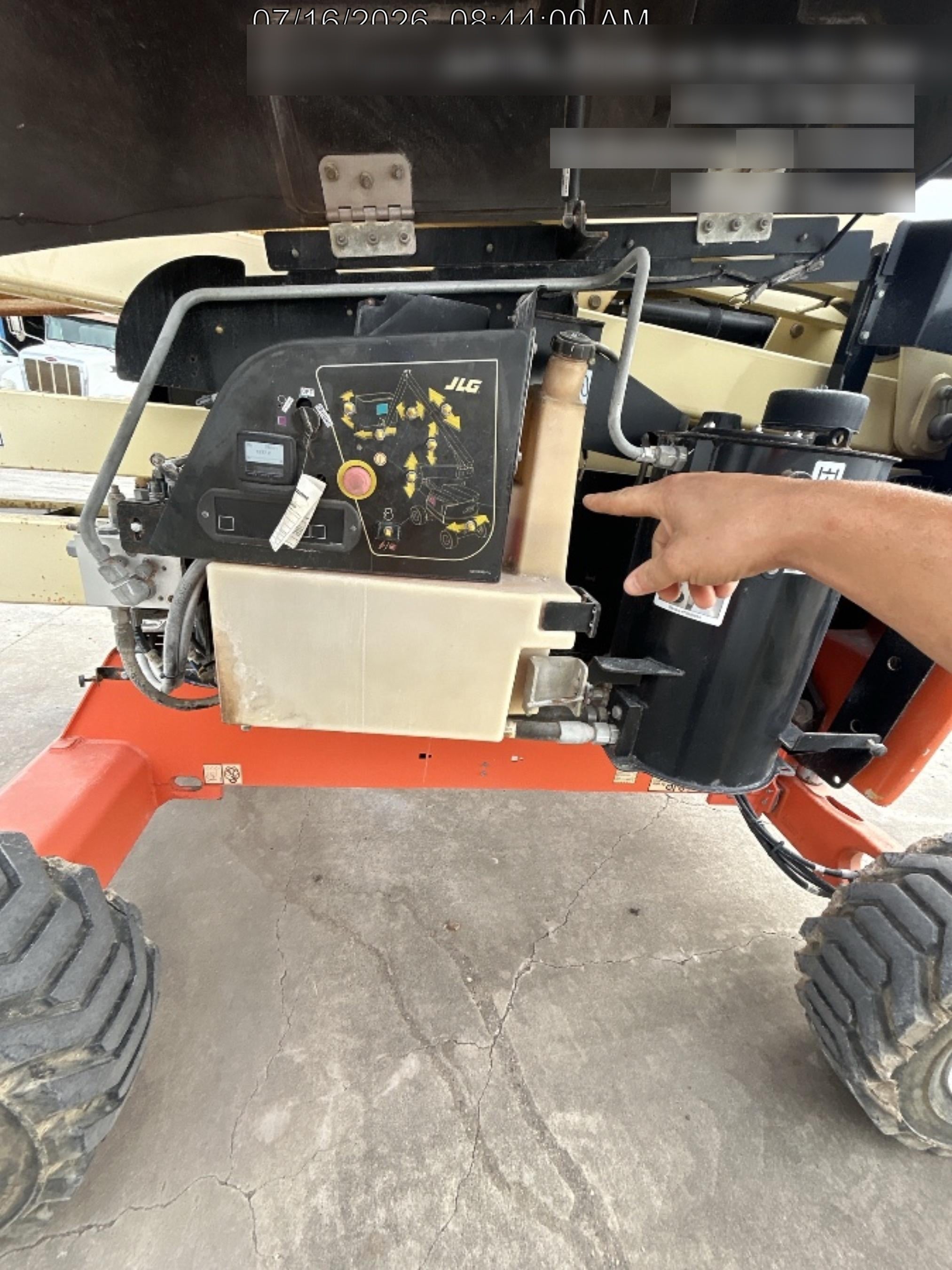 2019 JLG 450AJ