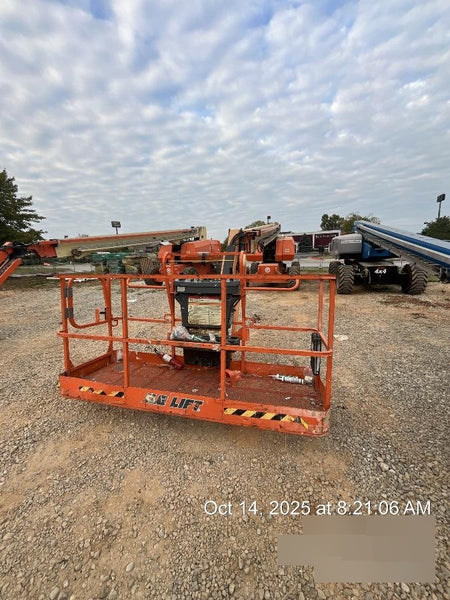 2022 JLG 860SJ