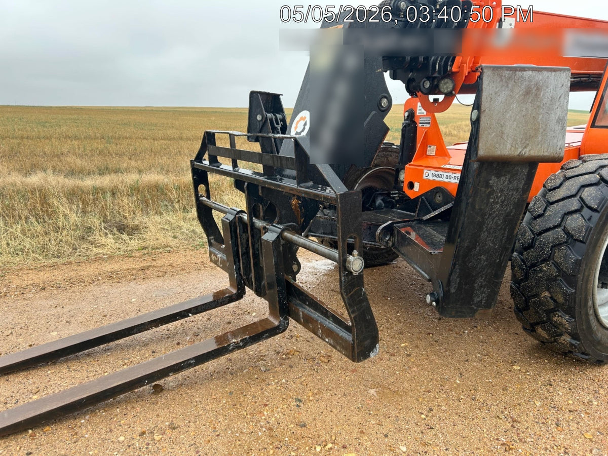 2021 SKYTRAK 12054
