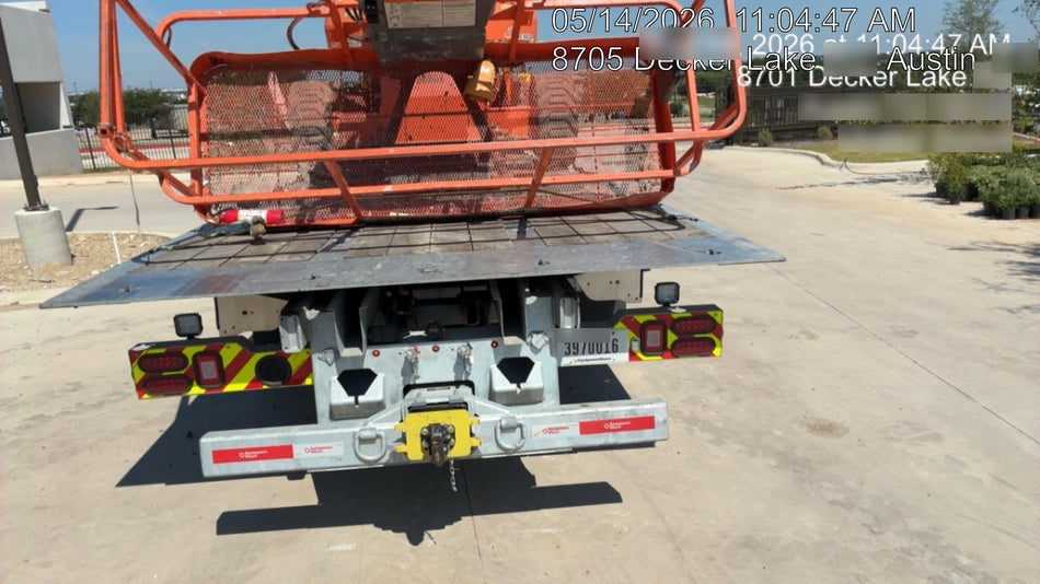 2019 JLG 660SJ