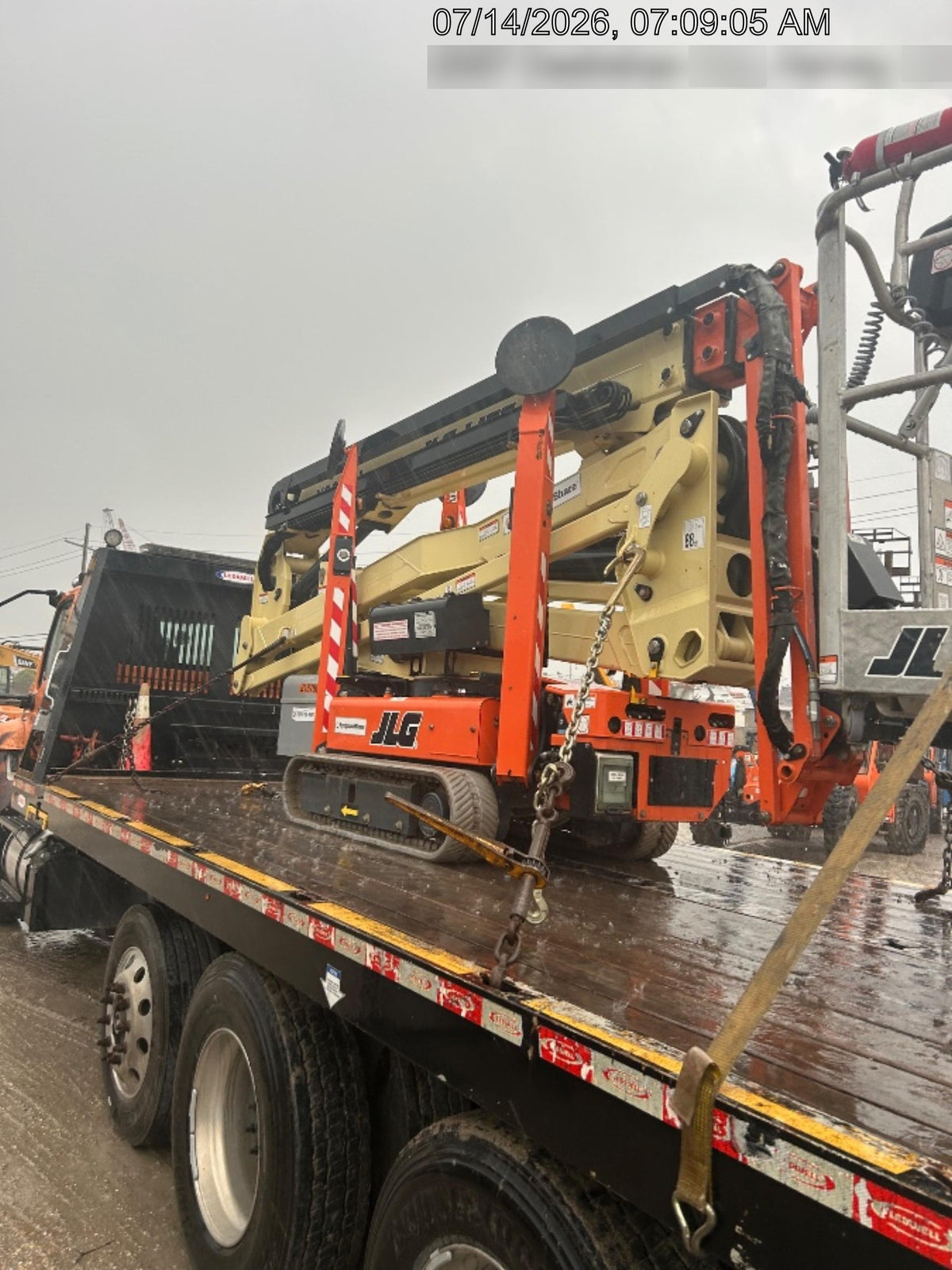 2022 JLG X600AJ