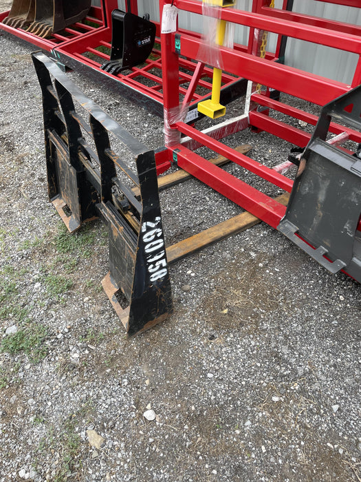 2022 ARROW MATERIAL HANDLING 48" Pallet Forks - Arrow