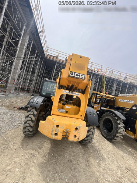 2019 JCB 512-56 74 HP w/Open ROPS, Beacon, Aux Hydraulics, Worklights, Solid Tires w/60" Carriage/Forks