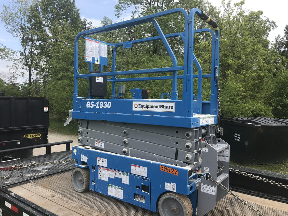 2019 Genie GS-1930 Fixed Rails with Chain Entry