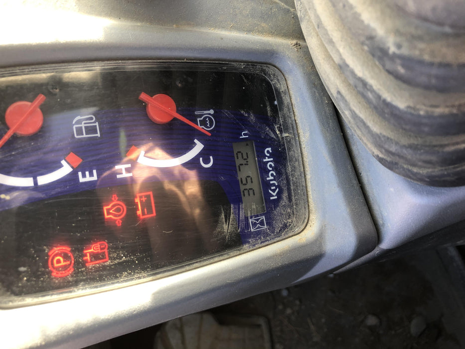 2019 Kubota SVL95-2S Cab/Heat/Air, Standard Tracks, Standard Flow, Hydraulic QC 80" HD Tooth Bucket