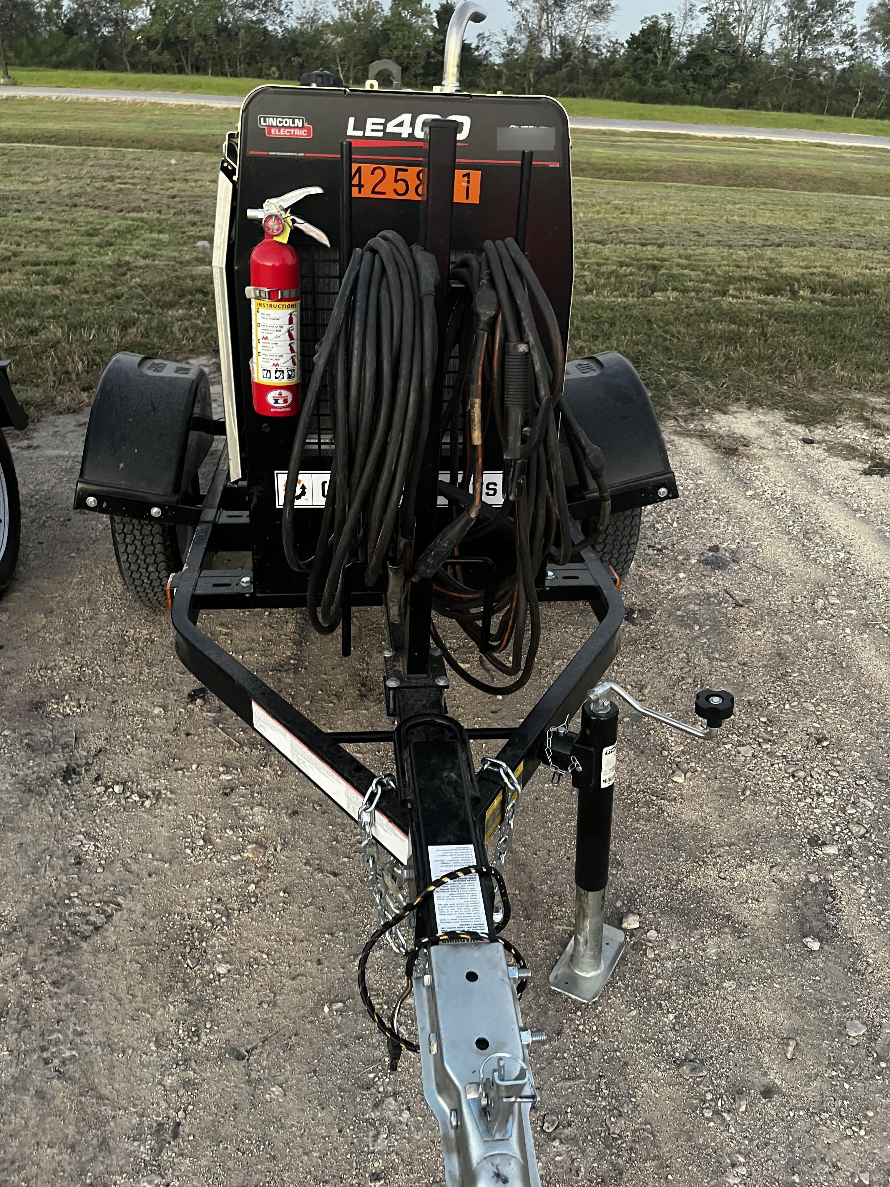2024 Lincoln Electric LE400 Kubota V1505, Trlr, Cable Rack, Light Kit, ES Decals, T3