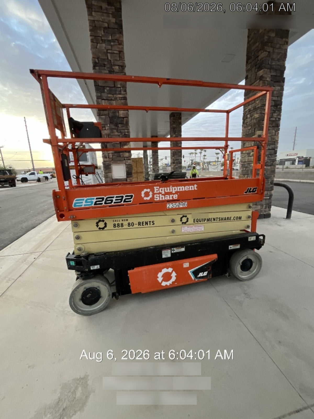 2022 JLG ES2632