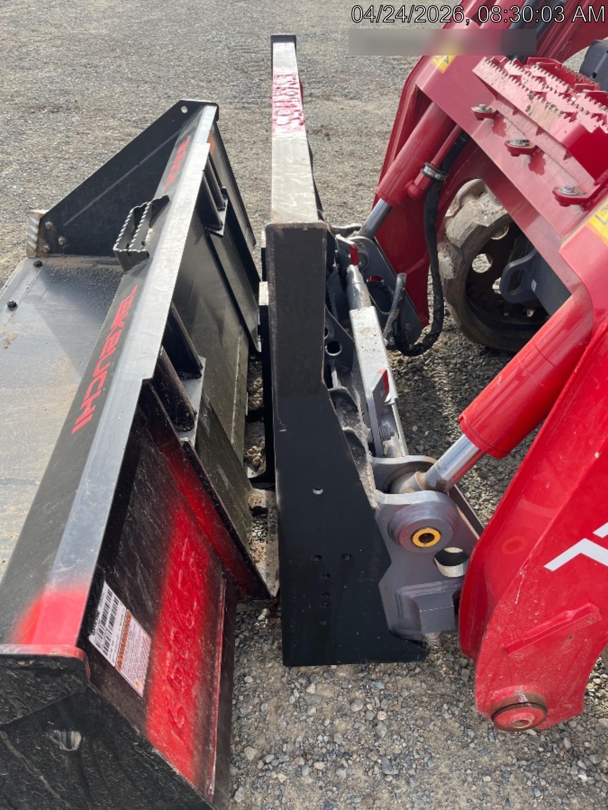 2026 ARROW MATERIAL HANDLING 72" Pallet Forks - Arrow