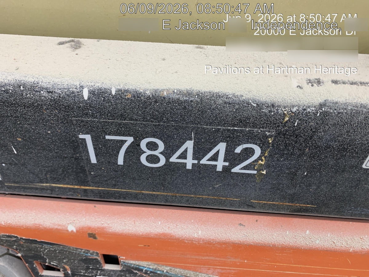 2021 JLG ES1932