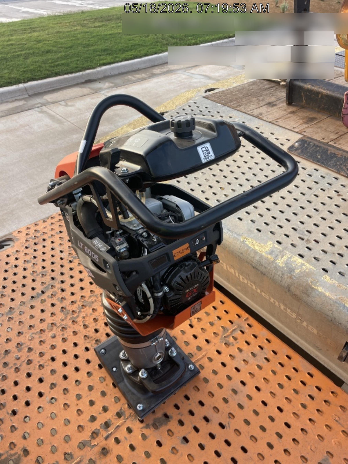 2026 HUSQVARNA LT6005