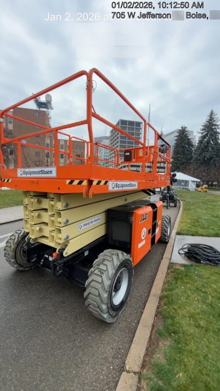 2021 JLG 430LRT
