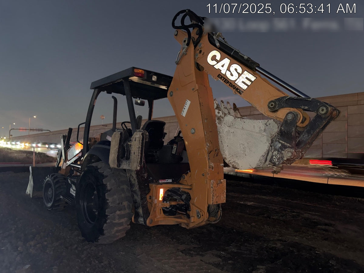 2022 CASE 580N EP - Extendable Backhoe