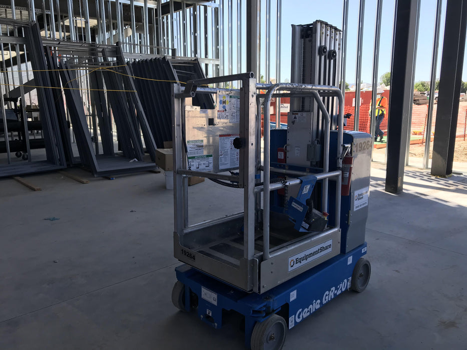 2018 GENIE GR-20