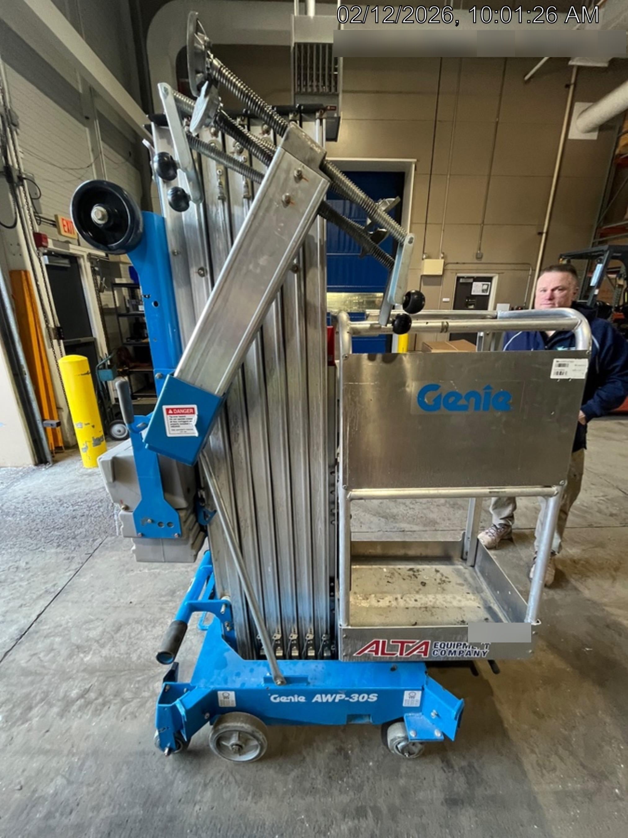 2020 GENIE AWP-30S