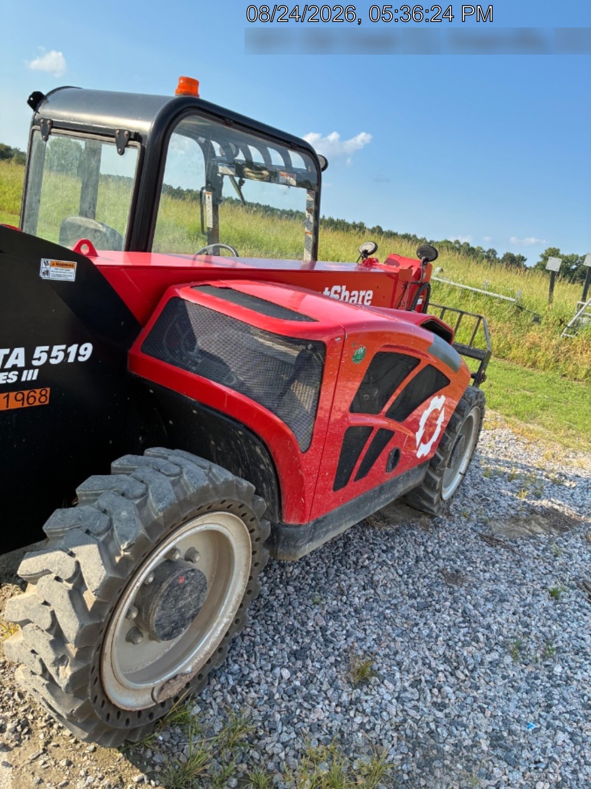 2022 MANITOU MTA5519
