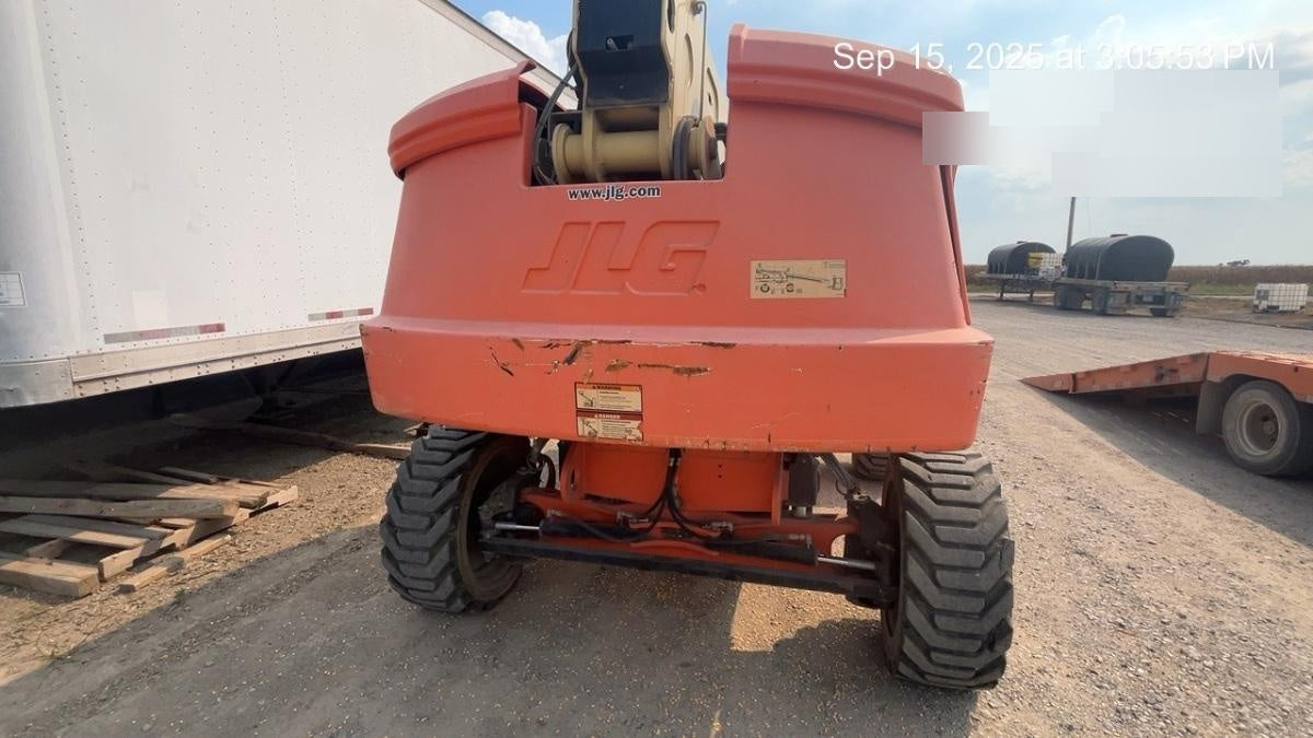 2019 JLG 660SJ