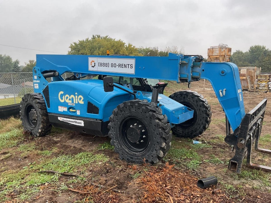 2021 GENIE GTH-844