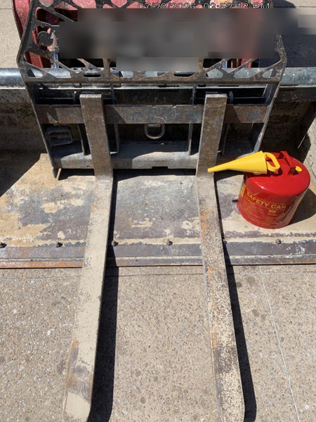 2024 PALADIN 48" Pallet Forks - Paladin