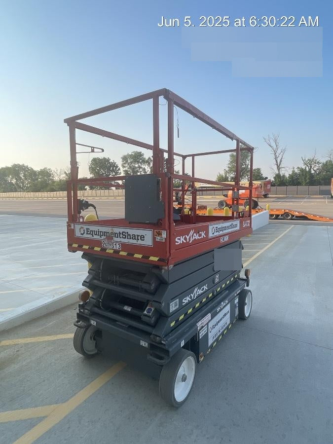 2021 SKYJACK SJ4732