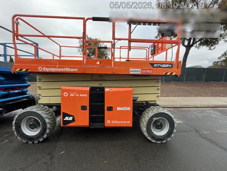 2024 JLG RT4394