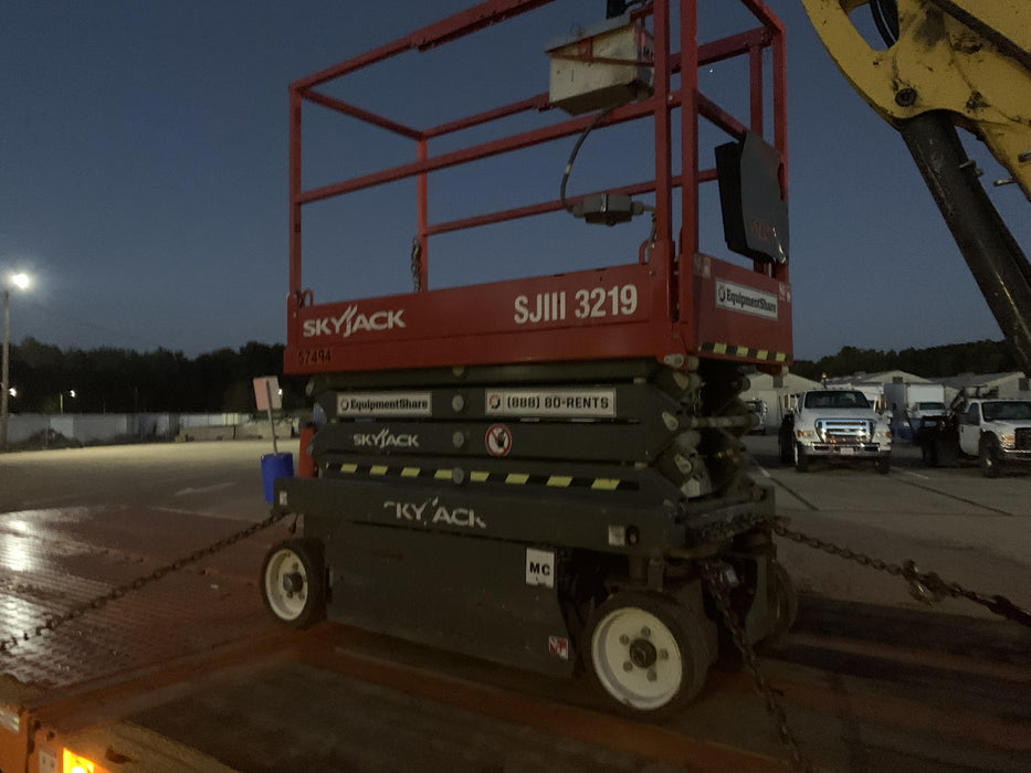 2017 Skyjack SJIII-3219 Standard Rental Specs