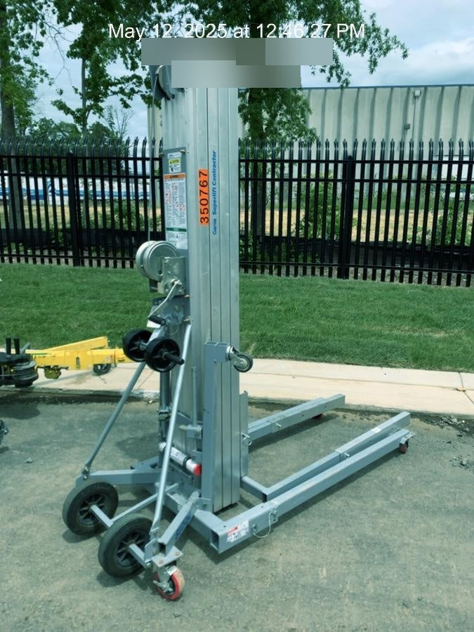 2023 GENIE SLC-24