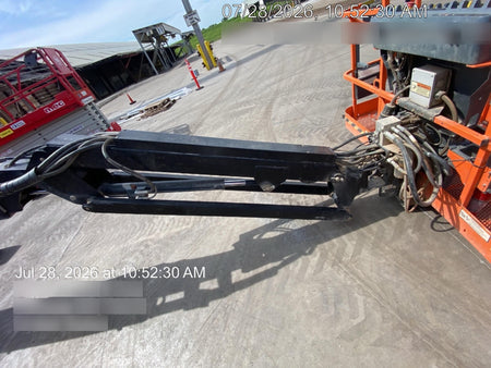 2023 JLG 660SJ