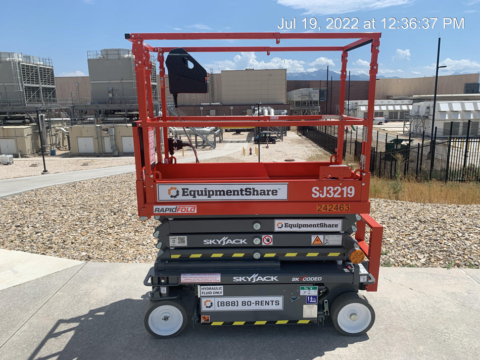 2022 SKYJACK SJ3219