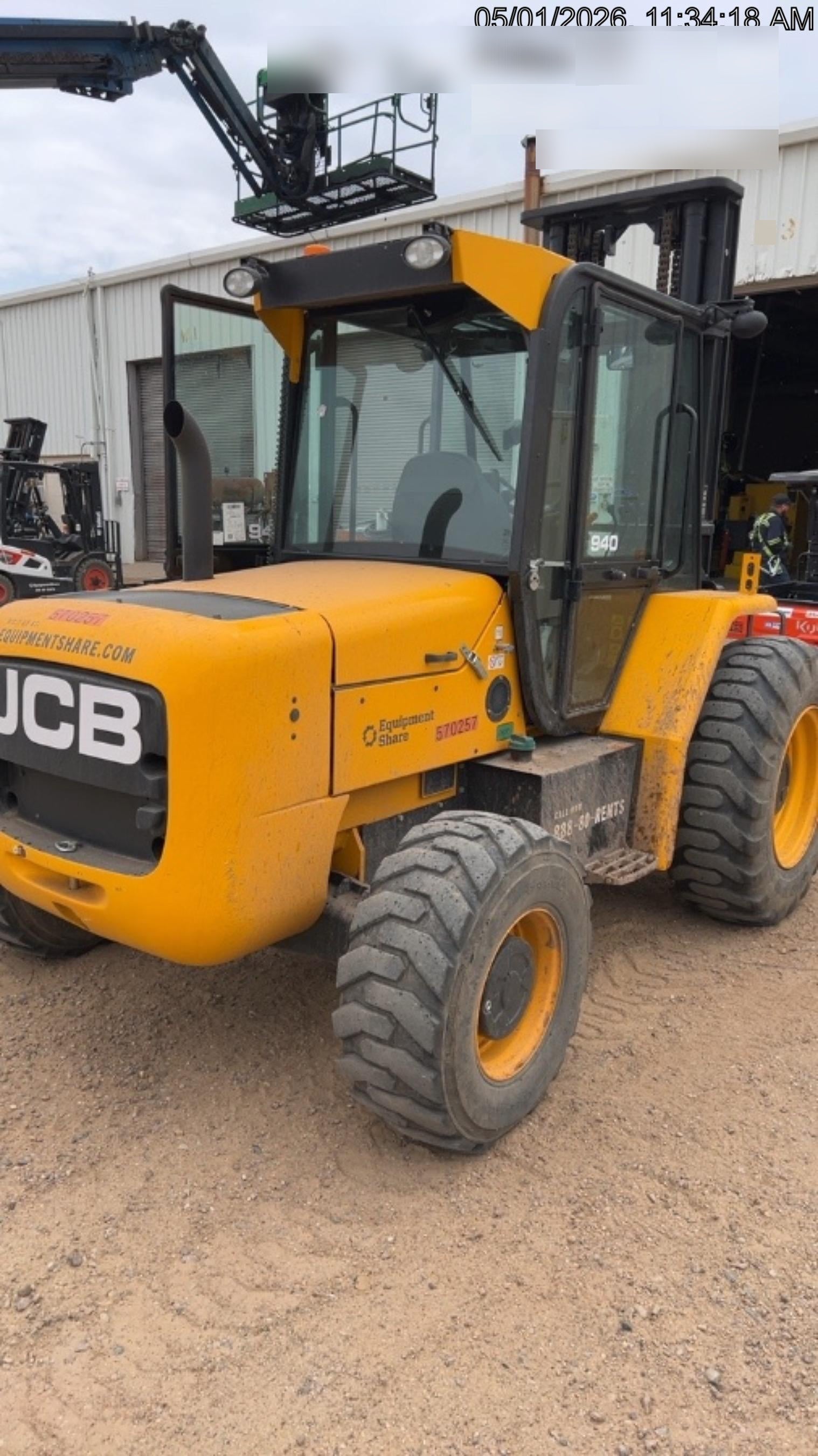 2025 JCB 940-4