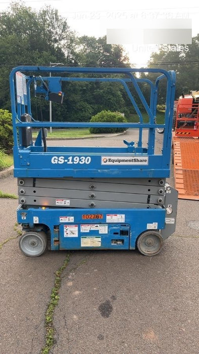 2020 Genie GS-1930 Fixed rails with chain entry gate - Pre A92.20