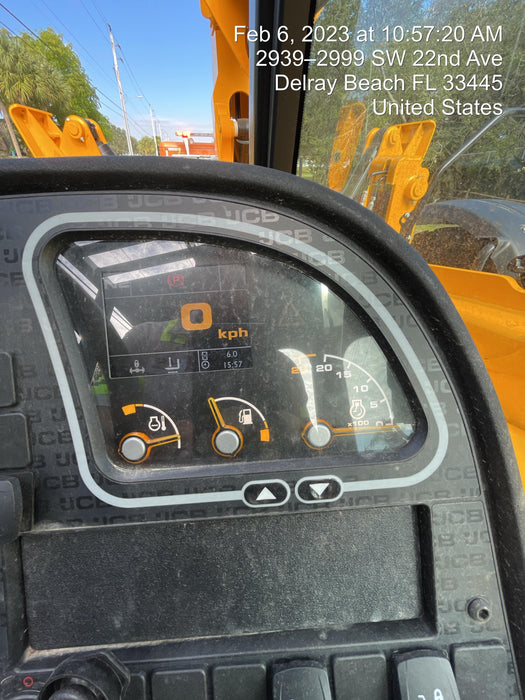 2023 JCB 510-56