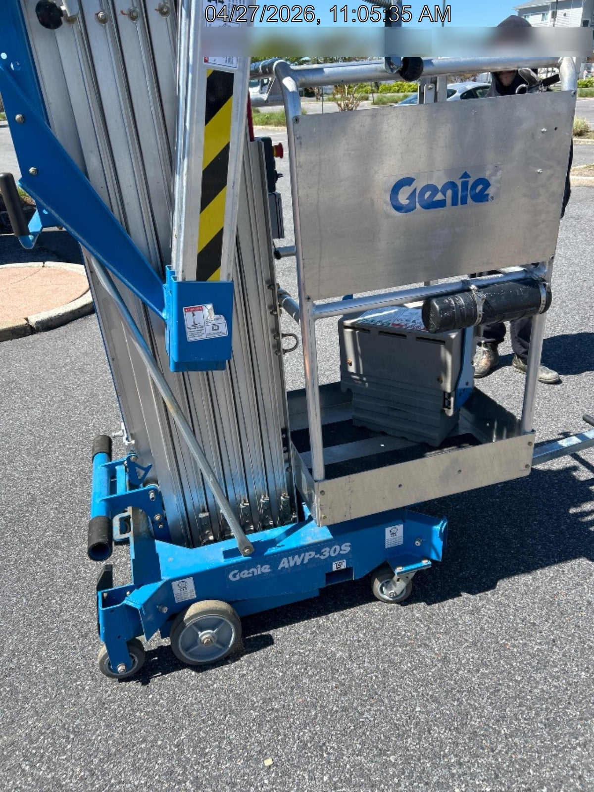 2022 GENIE AWP-30S DC