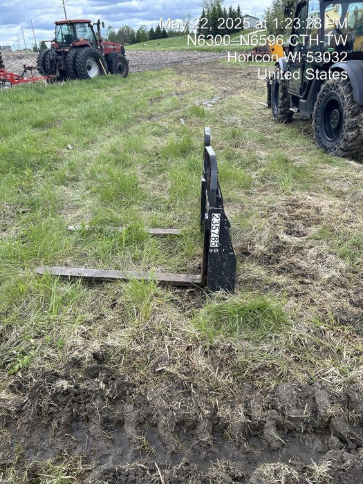 2022 PALADIN 48" Pallet Forks - Paladin