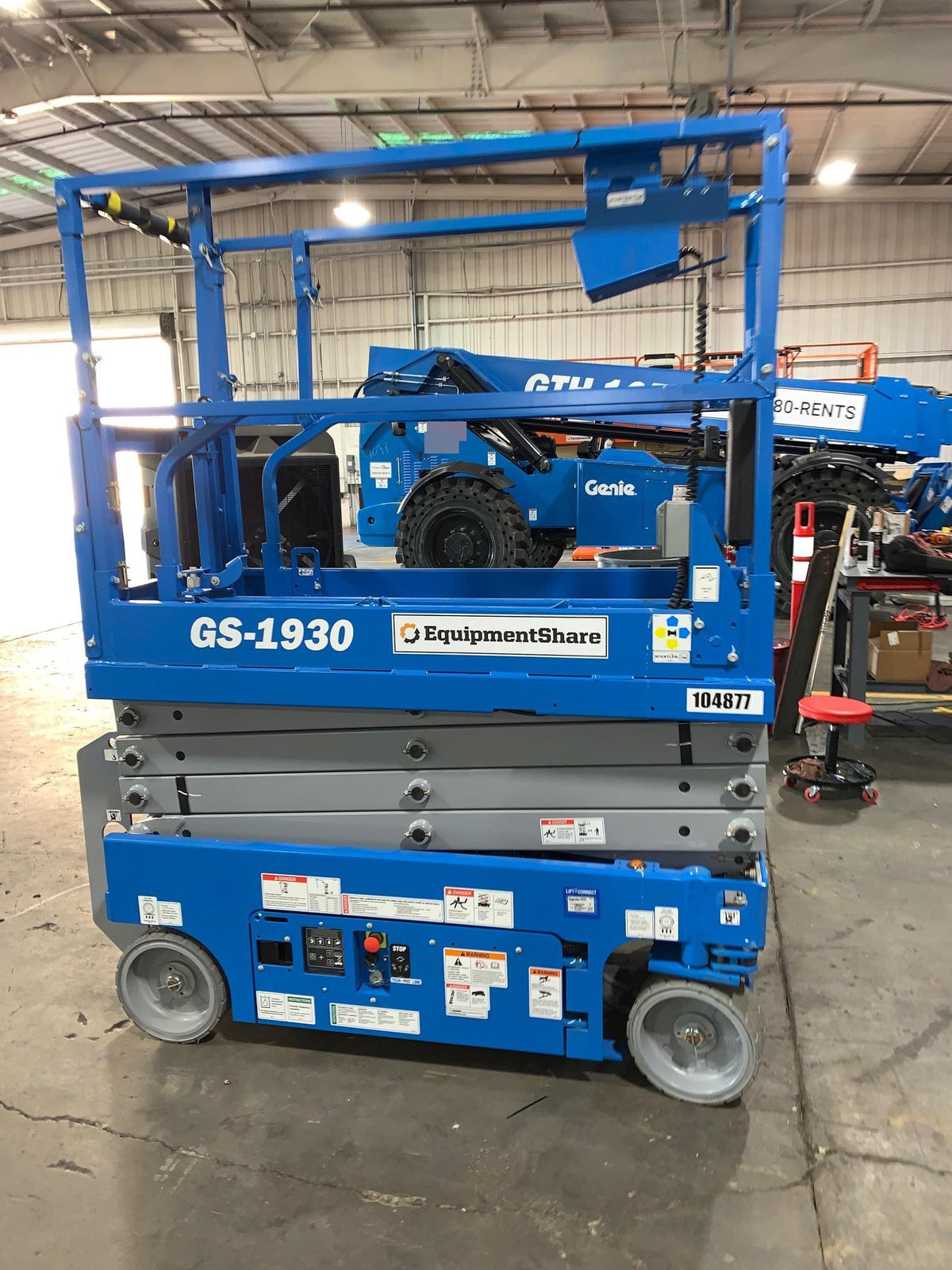 2020 Genie GS-1930 Solid Non Marking Tires, Beacon, Folding rails with half height swing gate, 800W Inverter